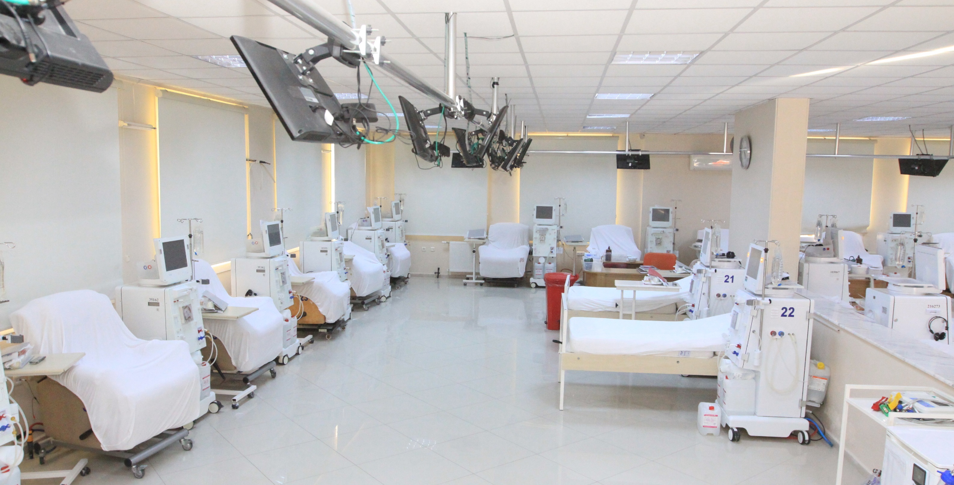 Bergama Diyaliz Merkezi Diyaliz Salonu